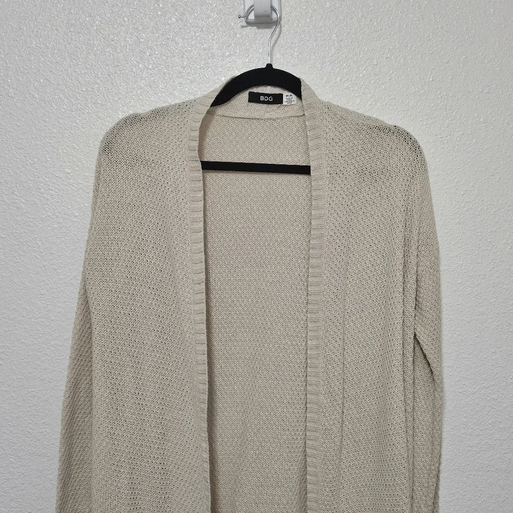BDG long lined cardigan size medium